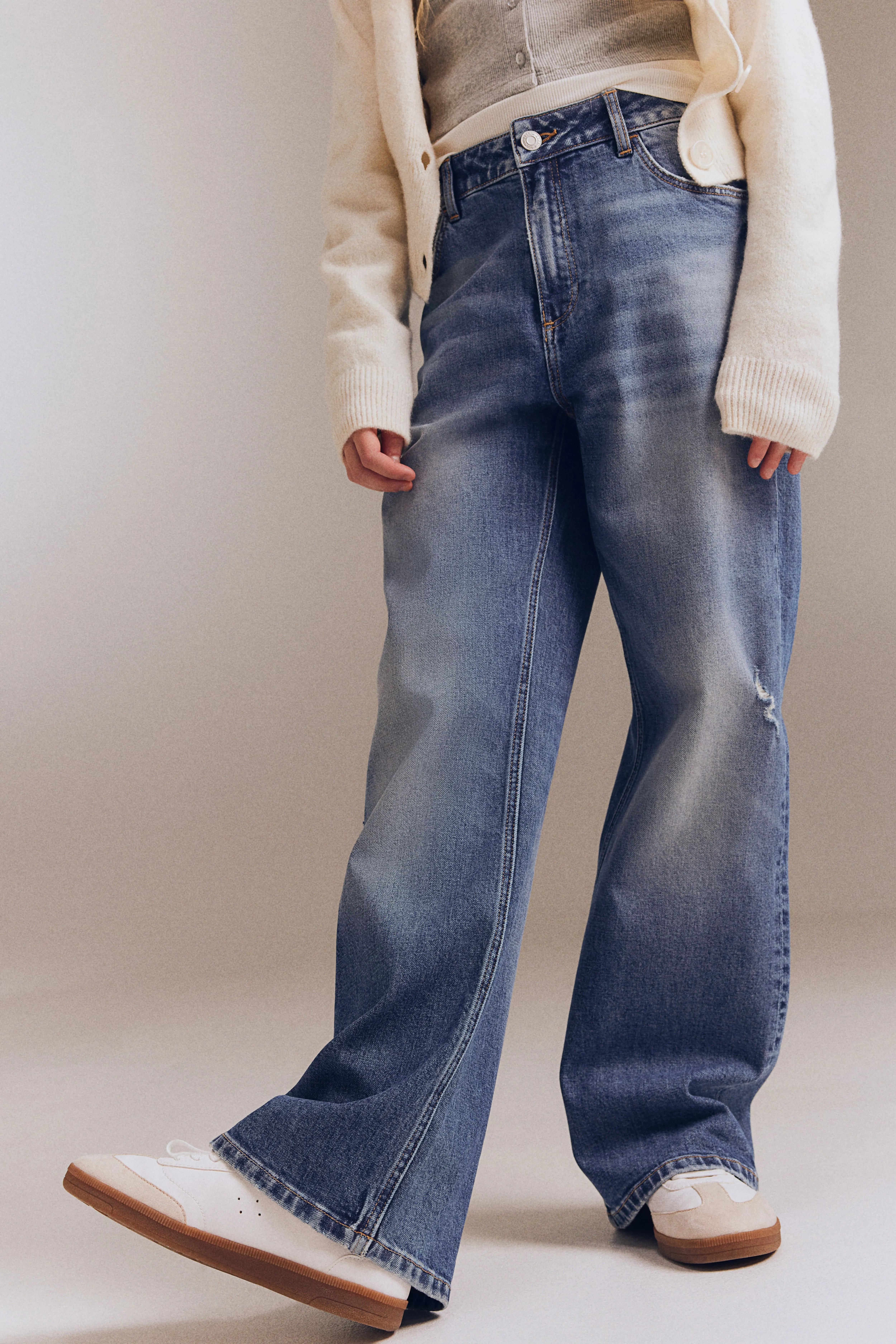 Baggy Fit Bootcut Leg Jeans - Low waist - Long - Denim blue - Kids | H&M GB