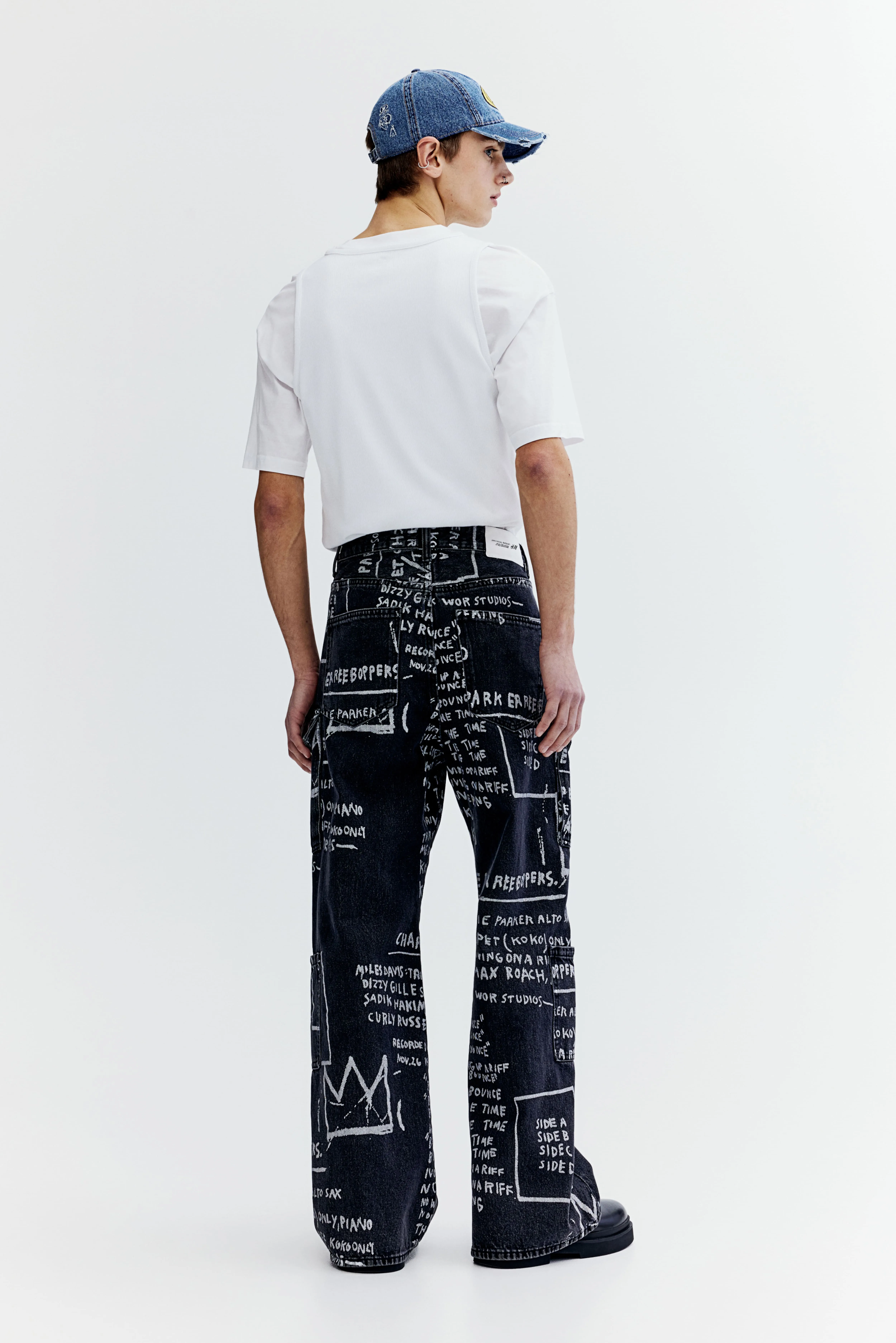 Bootcut Loose Cargo Jeans - Regular waist - Extra-long legs - Denim black/Basquiat - Men | H&M GB