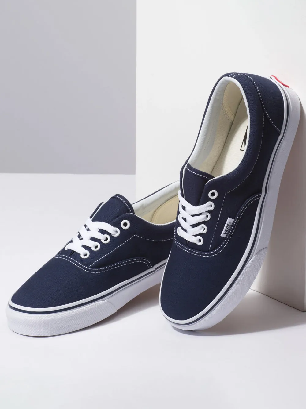 VANS WOMENS VANS ERA SNEAKER - CLEARANCE